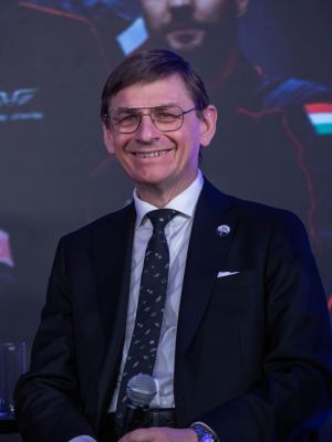 ax 4 in poland 2 space sector